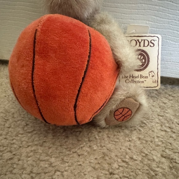 Boyds Bear Basketball Bear, New with Tags - Picture 2 of 5